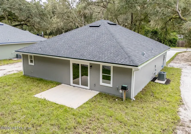 Photo 4 of Single family home for sale at 113 St Lucie St, Florahome, FL 32140 | MLS# 2143423 | Listing updated on 2026-05-04