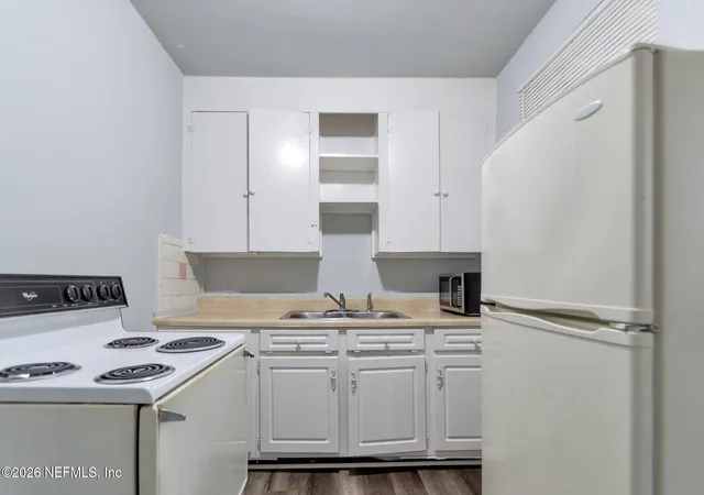 4th image of 1824 W 10Th St, Jacksonville, FL 32209 | MLS# 2142148