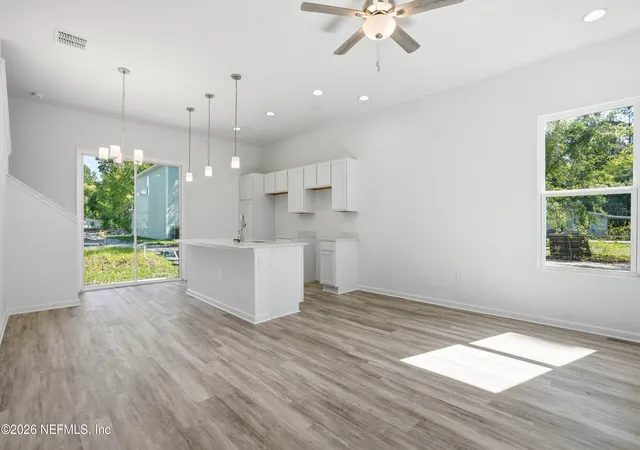 3rd image of 2985 Snell St, Jacksonville, FL 32218 | MLS# 2142152
