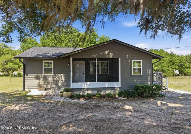 2nd image of 137 Hill St, Hawthorne, FL 32640 | MLS# 2143546