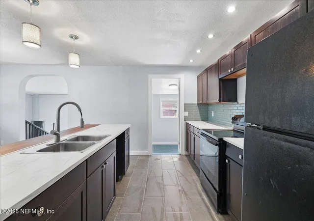 Photo 3 of Sale Pending at 5068 Andrew Robinson Dr, Jacksonville, FL 32209 | MLS# 2146543 | Listing updated on 2026-09-15