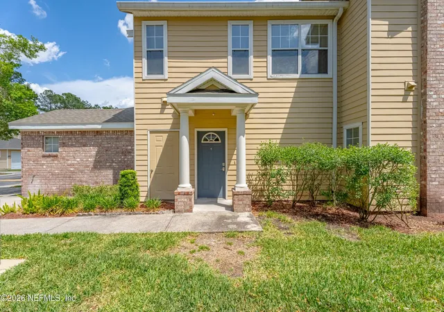 3rd image of 10200 Belle Rive Blvd, Jacksonville, FL 32256