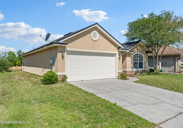 3rd image of 6933 Southern Oaks Dr W, Jacksonville, FL 32244 | MLS# 2142734