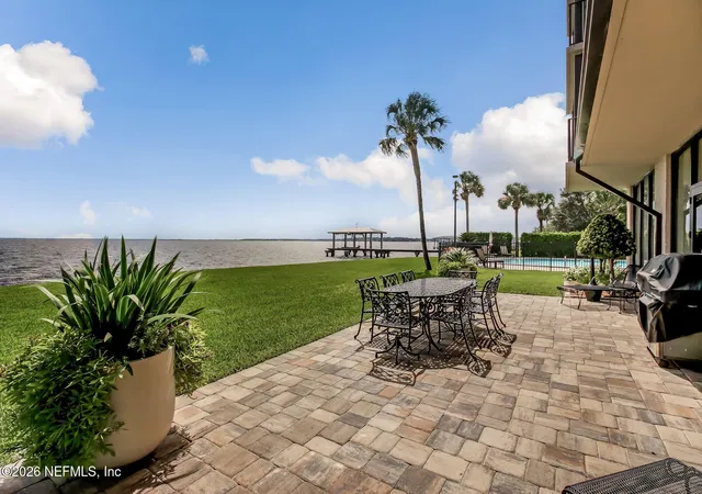 Homes for sale in Jacksonville, FL | 2970 St Johns Avenue, Jacksonville, FL 32205 | Houzeo