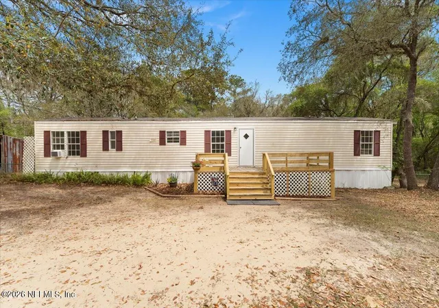 Photo 4 of Manufactured home for sale at 6653 Highland Dr, Keystone Heights, FL 32656 | MLS# 2142354 | Listing updated on 2026-09-11