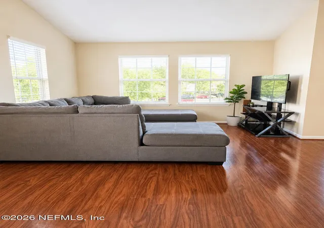 4th image of 575 Oakleaf Plantation Pkwy #816, Orange Park, FL 32065 | MLS# 2143461
