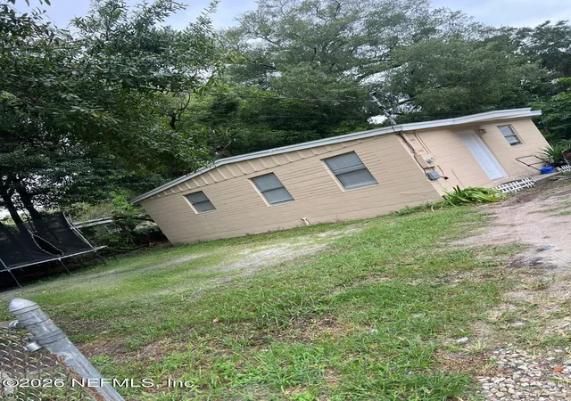 Photo 3 of Single family home for sale at 10502 Wooster Dr, Jacksonville, FL 32218 | MLS# 2142394 | Listing updated on 2026-04-29
