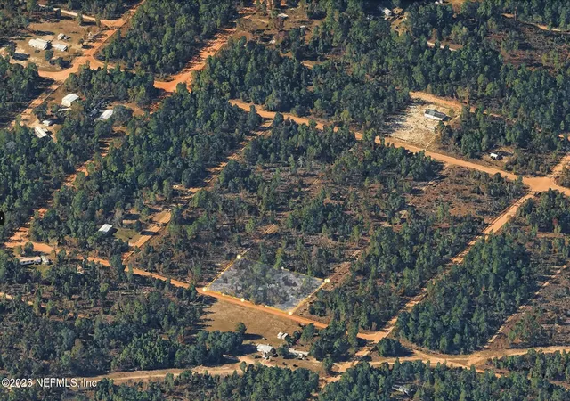 1st image of 1000 Linda Ln, Interlachen, FL 32148 | MLS# 2142500