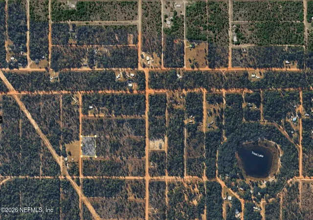 5th image of 1000 Linda Ln, Interlachen, FL 32148 | MLS# 2142500