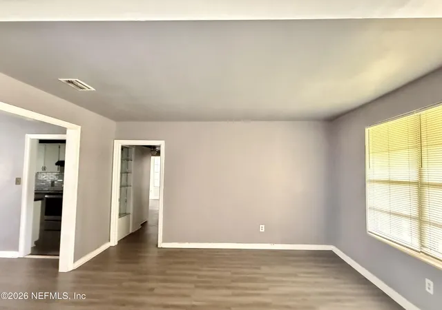 3rd image of 8384 Delaware Ave, Jacksonville, FL 32208 | MLS# 2143249