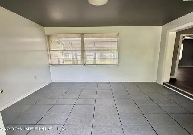 4th image of 8384 Delaware Ave, Jacksonville, FL 32208 | MLS# 2143249