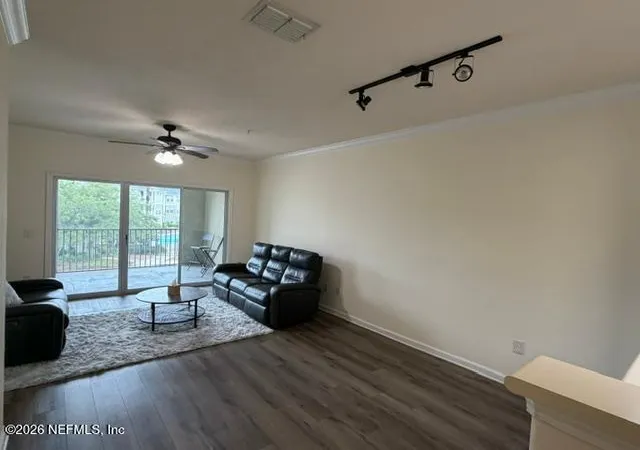 Homes for sale in Jacksonville, FL | 8290 Gate Pkwy W #135, Jacksonville, FL 32216 | MLS# 2143150