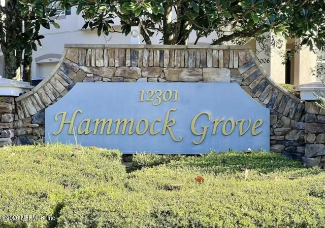 2nd image of Hammock Grove Condominums, Jacksonville, FL 32225