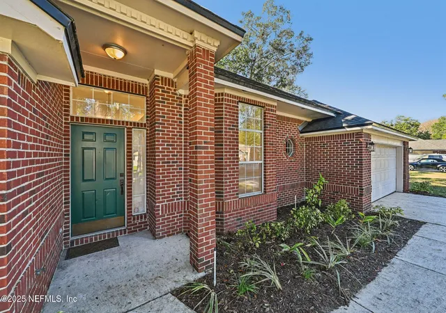 Photo 4 of Single family home for sale at 208 Honeysuckle Way, St. Johns, FL 32259 | MLS# 2143254 | Listing updated on 2026-09-11