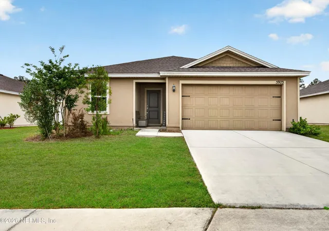 Homes for sale in Macclenny, FL | 5923 Crosby Lake Wy E, Macclenny, FL 32063 | MLS# 2143316