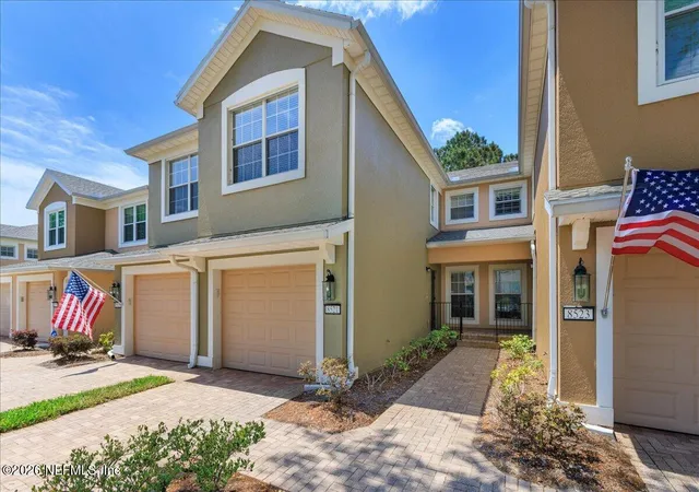 Homes for sale in Jacksonville, FL | 8521 Little Swift Cir #34D, Jacksonville, FL 32256 | MLS# 2143721