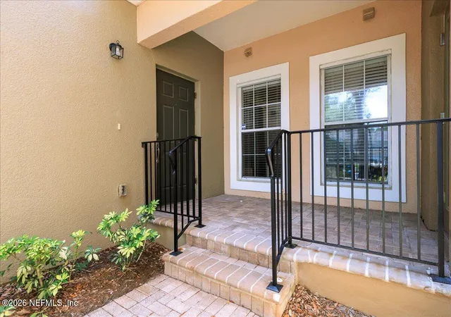 Homes for sale in Jacksonville, FL | 8521 Little Swift Cir #34D, Jacksonville, FL 32256 | MLS# 2143721