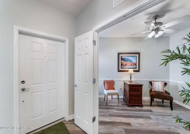 Homes for sale in Jacksonville, FL | 11927 Surfbird Cir #12E, Jacksonville, FL 32256 | MLS# 2143354