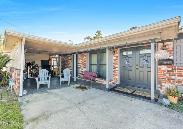 Photo 3 of Sale Pending at 11524 Princessa Ln, Jacksonville, FL 32218 | MLS# 2143723 | Listing updated on 2026-08-17