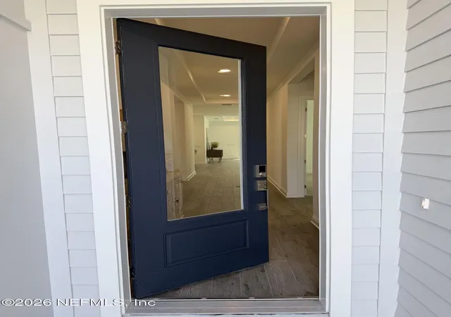 Photo 3 of Single family home for sale at 12133 Endeavor Dr, Jacksonville, FL 32256 | MLS# 2143734 | Listing updated on 2026-09-18