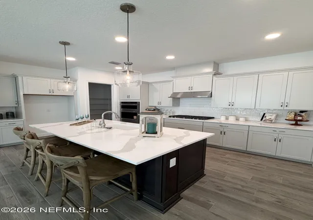 Photo 4 of Single family home for sale at 12133 Endeavor Dr, Jacksonville, FL 32256 | MLS# 2143734 | Listing updated on 2026-09-18