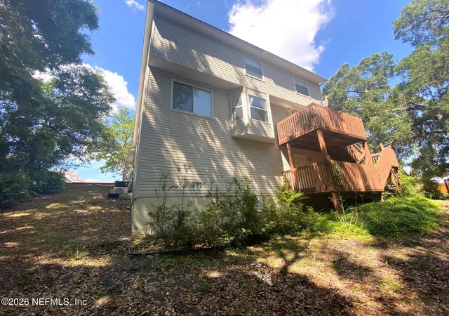 Photo 3 of Single family home for sale at 7043 Valley Crst Ct, Jacksonville, FL 32277 | MLS# 2143658 | Listing updated on 2026-09-17