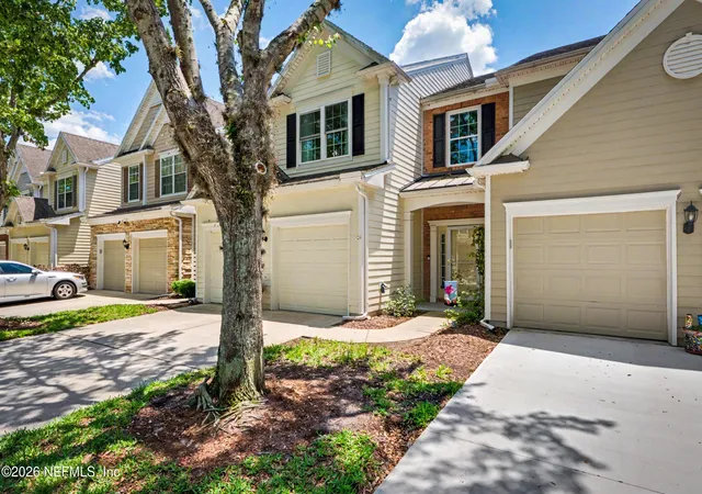 Homes for sale in Jacksonville, FL | 11131 Castlemain Cir S, Jacksonville, FL 32256 | MLS# 2145400
