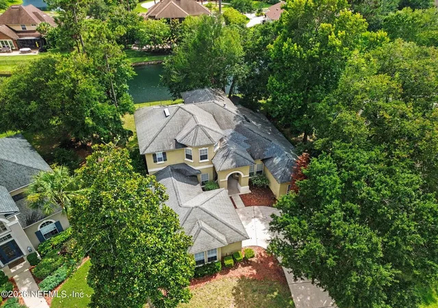3rd image of 2533 Sunny Creek Dr, Fleming Island, FL 32003 | MLS# 2146982