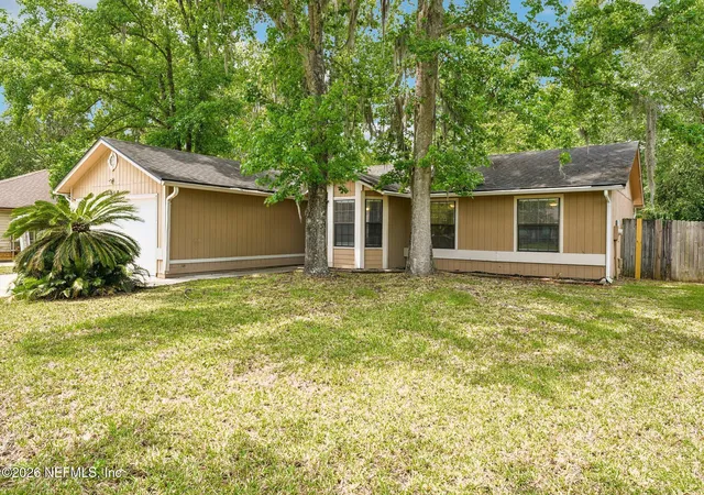 Homes for sale in Middleburg, FL | 1818 Farm Wy, Middleburg, FL 32068 | MLS# 2144189