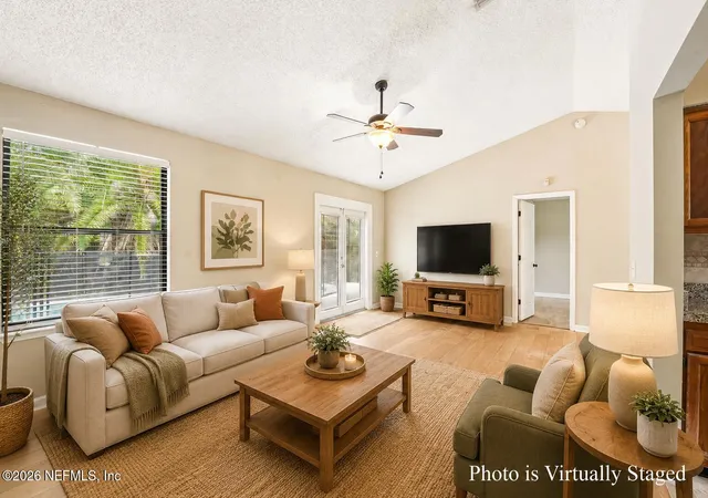 Homes for sale in Middleburg, FL | 1818 Farm Wy, Middleburg, FL 32068 | MLS# 2144189