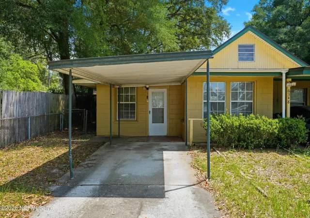 2nd image of 6348 Hyde Grove Ave, Jacksonville, FL 32210 | MLS# 2144313