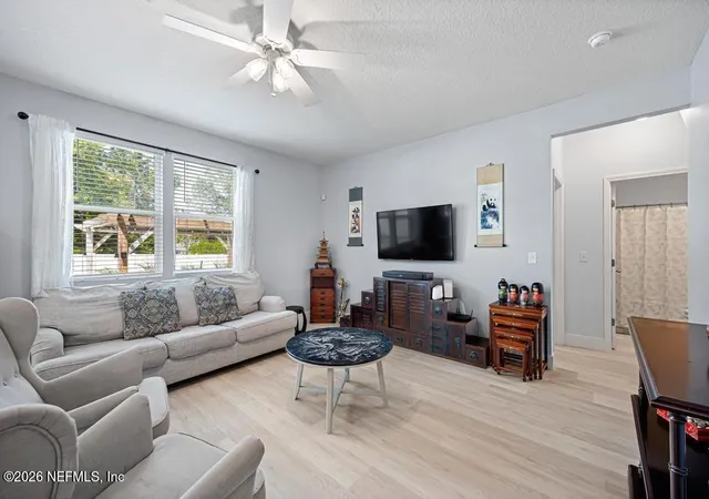 4th image of 3479 Lynn Ct, Middleburg, FL 32068 | MLS# 2144445