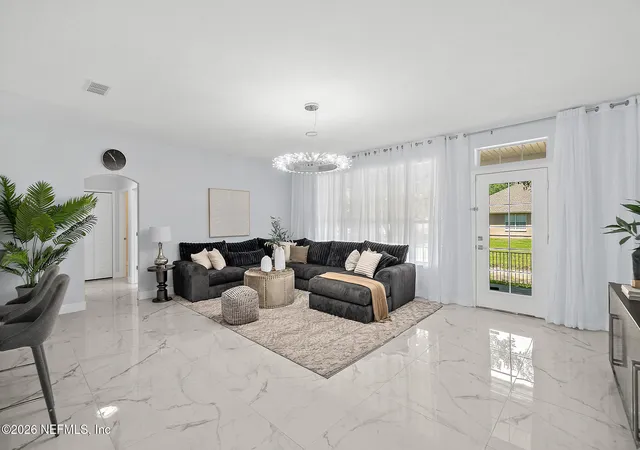 Photo 3 of Sale Pending at 132 Summerhill Cir, Saint Augustine, FL 32086 | MLS# 2147042 | Listing updated on 2026-09-11