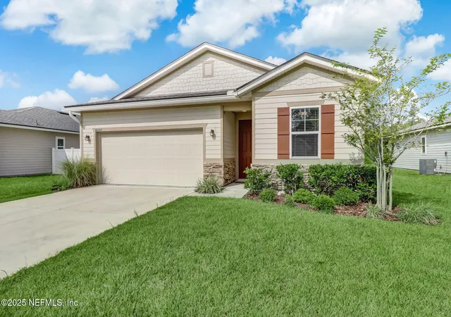 Homes for sale in Fernandina Beach, FL | 95421 Woodbridge Pkwy, Fernandina Beach, FL 32034 | MLS# 2144188