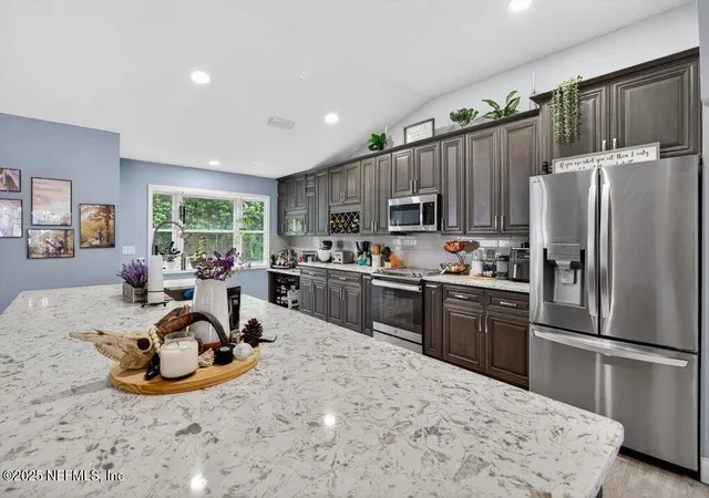 Photo 1 of Single family home for sale at 7 Winterberry Pl, Palm Coast, FL 32164 | MLS# 2144225 | Listing updated on 2026-09-15
