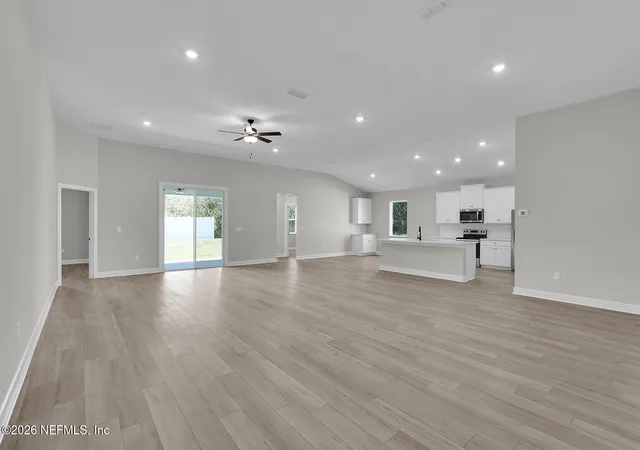 4th image of 6904 Big Juniper Ct, Jacksonville, FL 32219 | MLS# 2144247