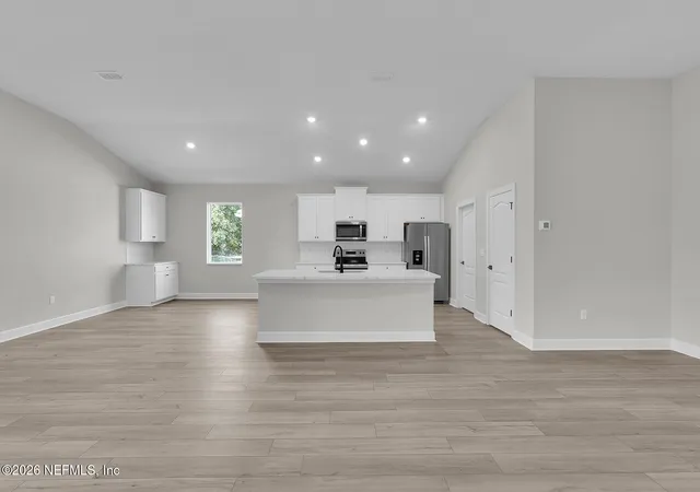 5th image of 6904 Big Juniper Ct, Jacksonville, FL 32219 | MLS# 2144247