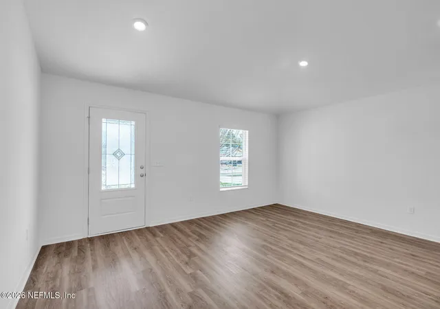 Photo 3 of Single family home for sale at 3149 Cottage Hl Pl, Green Cove Springs, FL 32043 | MLS# 2144345 | Listing updated on 2026-10-02