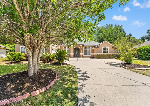 Photo 2 of Single family home for sale at 3003 Five Oaks Ln, Green Cove Springs, FL 32043 | MLS# 2144406 | Listing updated on 2026-07-23