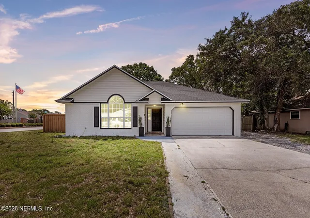 Homes for sale in Jacksonville, FL | 12570 Long Lake Ct, Jacksonville, FL 32225 | MLS# 2144491