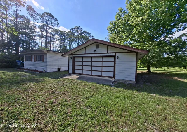 Homes for sale in Georgetown, FL | 204 Seminole Trl, Georgetown, FL 32139 | MLS# 2145730