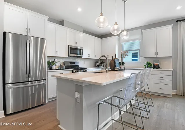 Homes for sale in Fernandina Beach, FL | 95993 College Pkwy, Fernandina Beach, FL 32034 | MLS# 2144572