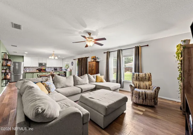 5th image of 11768 Silver Hill Dr, Jacksonville, FL 32218 | MLS# 2147715