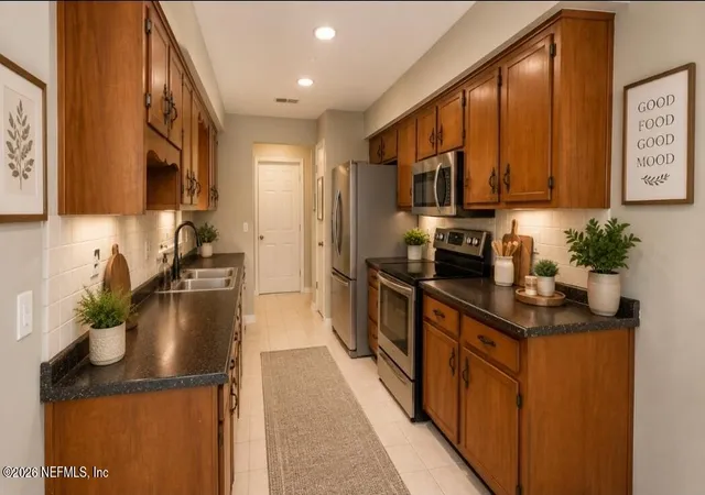 Homes for sale in Orange Park, FL | 1485 N Dolphin St, Orange Park, FL 32073 | MLS# 2147949