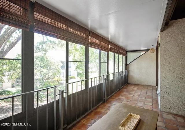Homes for sale in Jacksonville, FL | 8012 Hollyridge Rd #17, Jacksonville, FL 32256 | MLS# 2144774