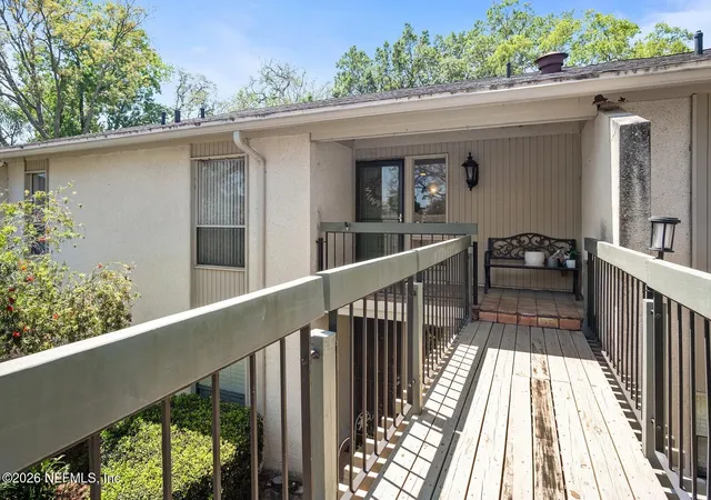 Homes for sale in Jacksonville, FL | 8012 Hollyridge Rd #17, Jacksonville, FL 32256 | MLS# 2144774