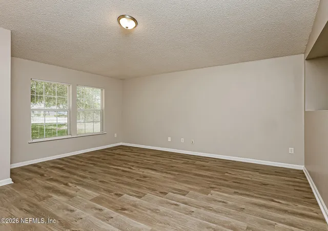 5th image of 9750 Hazel Lake Dr, Jacksonville, FL 32222 | MLS# 2145022