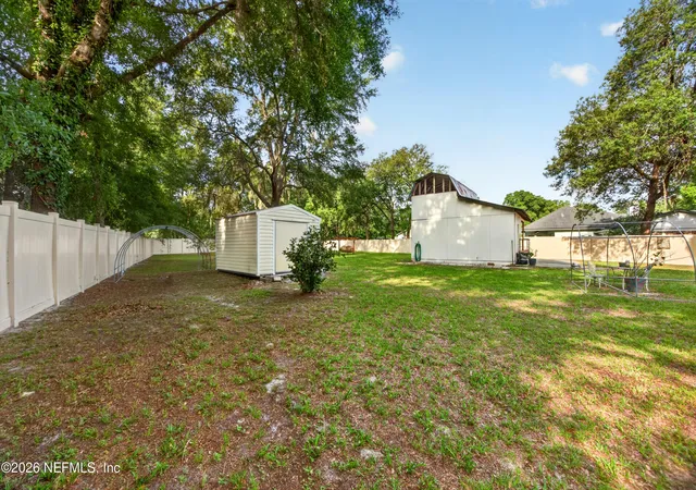 Photo 4 of Single family home for sale at 580 Arthur Moore Dr, Green Cove Springs, FL 32043 | MLS# 2145009 | Listing updated on 2026-10-01