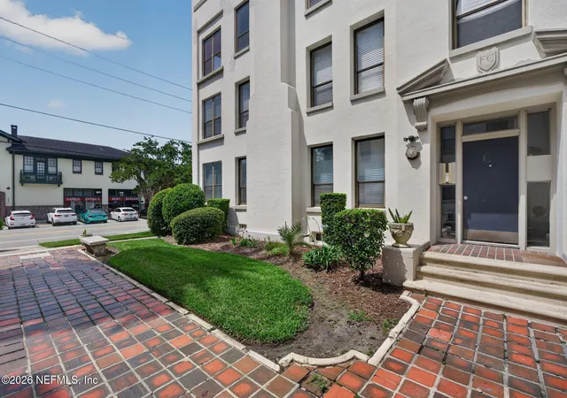 Photo 2 of Condo for sale at 2545 Oak St #13, Jacksonville, FL 32204 | MLS# 2144898 | Listing updated on 2026-09-11