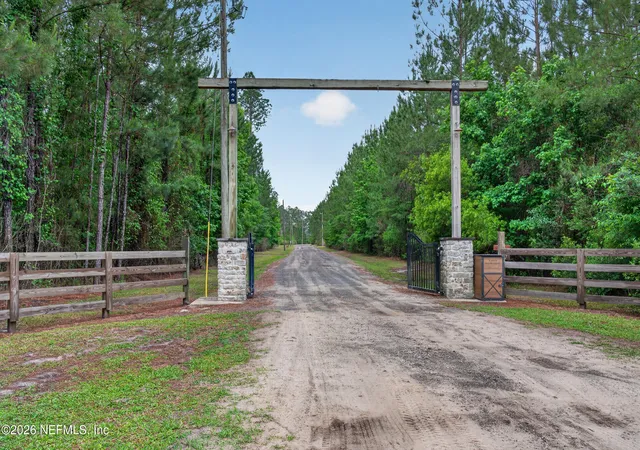 Photo 3 of Single family home for sale at 1845 Kinard Rd, Bryceville, FL 32009 | MLS# 2146552 | Listing updated on 2026-10-08